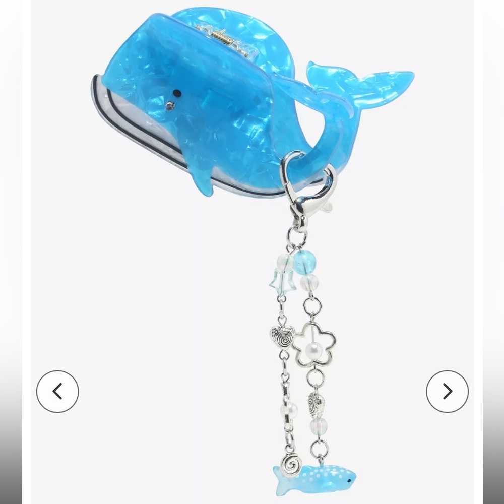 Whale hair claw clip with detachable charm / NEW / cross posted